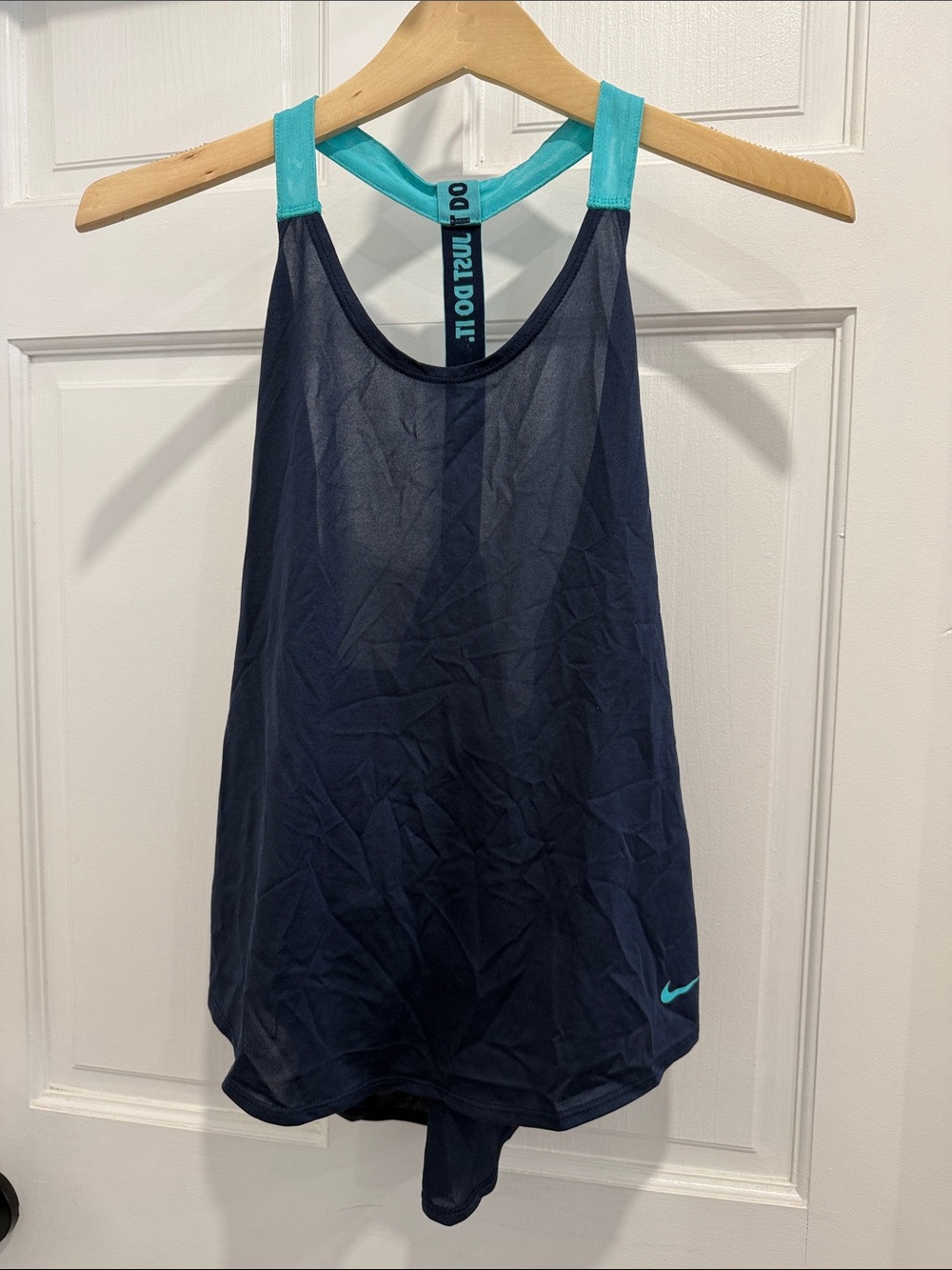 Bundle of 3 NIKE/ADIDAS racerback Tanks - Picture 6 of 7